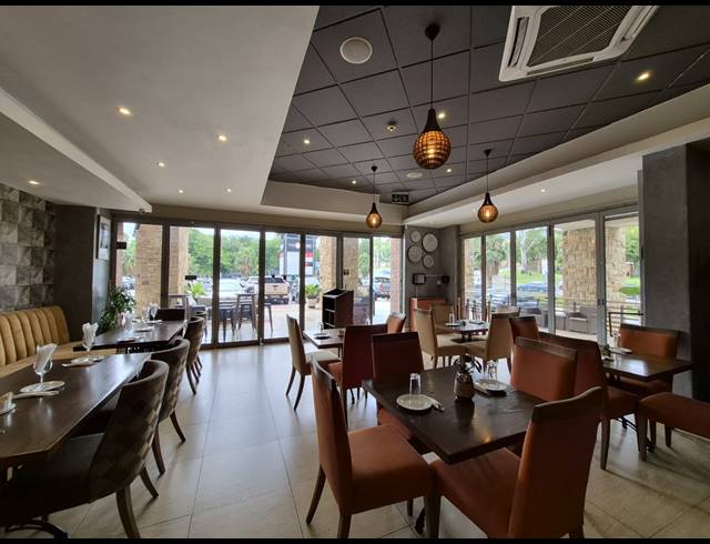 231M² RETAIL TO LET IN SUNNINGHILL